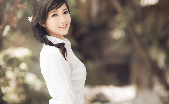 劍鋒金女命