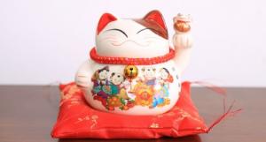 招財(cái)貓擺放有什么講究，怎樣擺放才招財(cái)？
