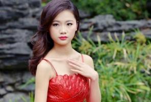 海中金的女人幸運顏色